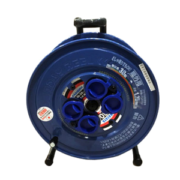 1泊レンタル399円+税から。屋外用コードリール